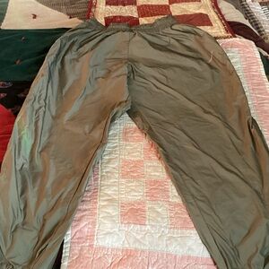 Men's Lightweight Olive Green Elastic Waist Pants